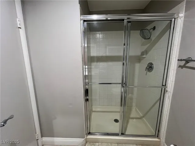 $2,300 | 6611 West Tropicana Avenue, Unit 201, Las Vegas, NV 89103