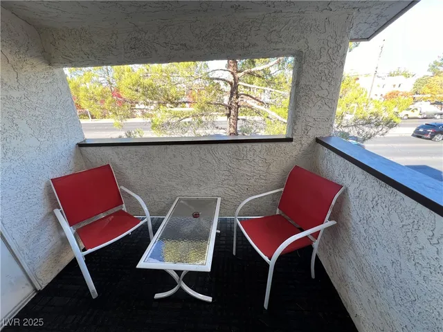 $2,300 | 6611 West Tropicana Avenue, Unit 201, Las Vegas, NV 89103