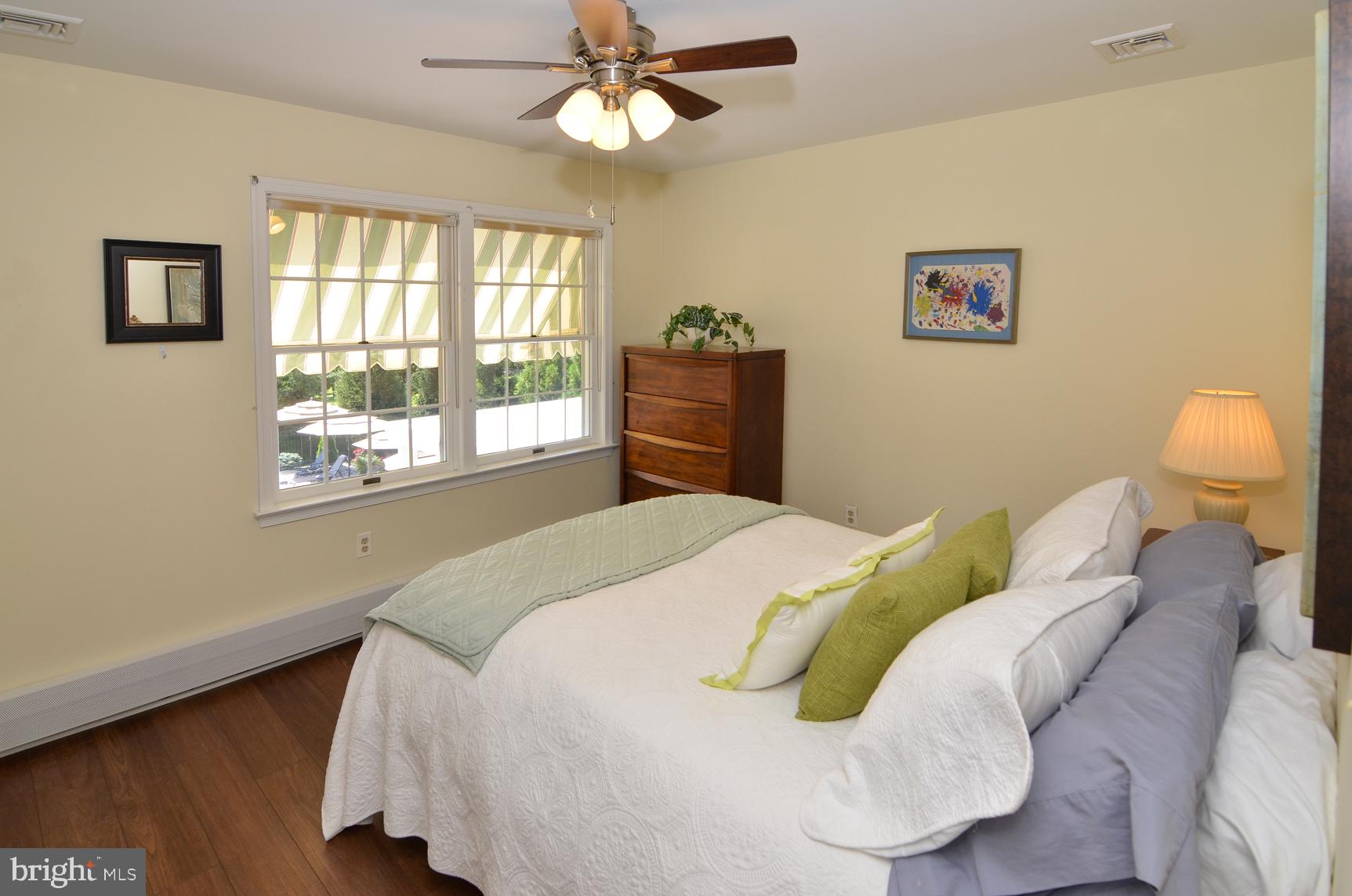 3 Aqua Terrace Hamilton, NJ 08620 - Photo 31 of 39 a bedroom with a bed and a window
