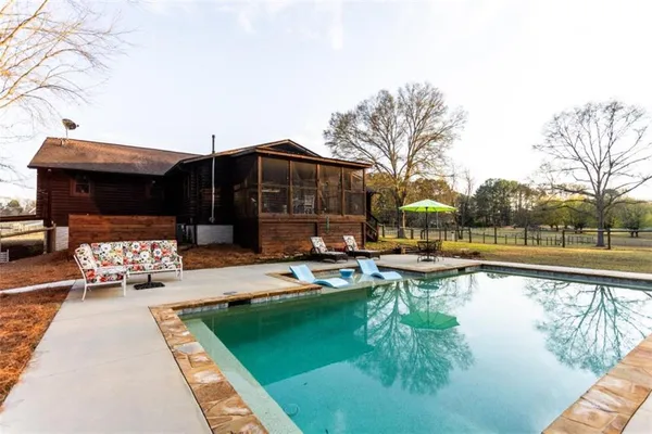 $799,000 | 2289 Camp Lane, Loganville, GA 30052