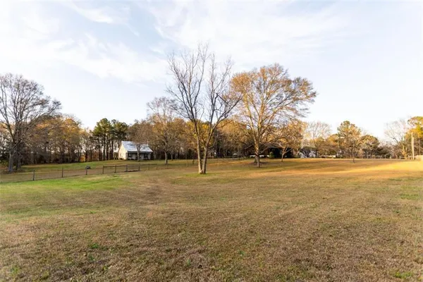 $799,000 | 2289 Camp Lane, Loganville, GA 30052