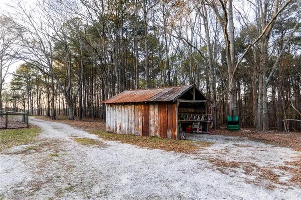 $799,000 | 2289 Camp Lane, Loganville, GA 30052