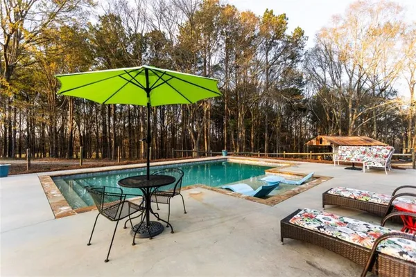 $799,000 | 2289 Camp Lane, Loganville, GA 30052