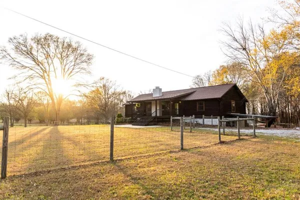 $799,000 | 2289 Camp Lane, Loganville, GA 30052