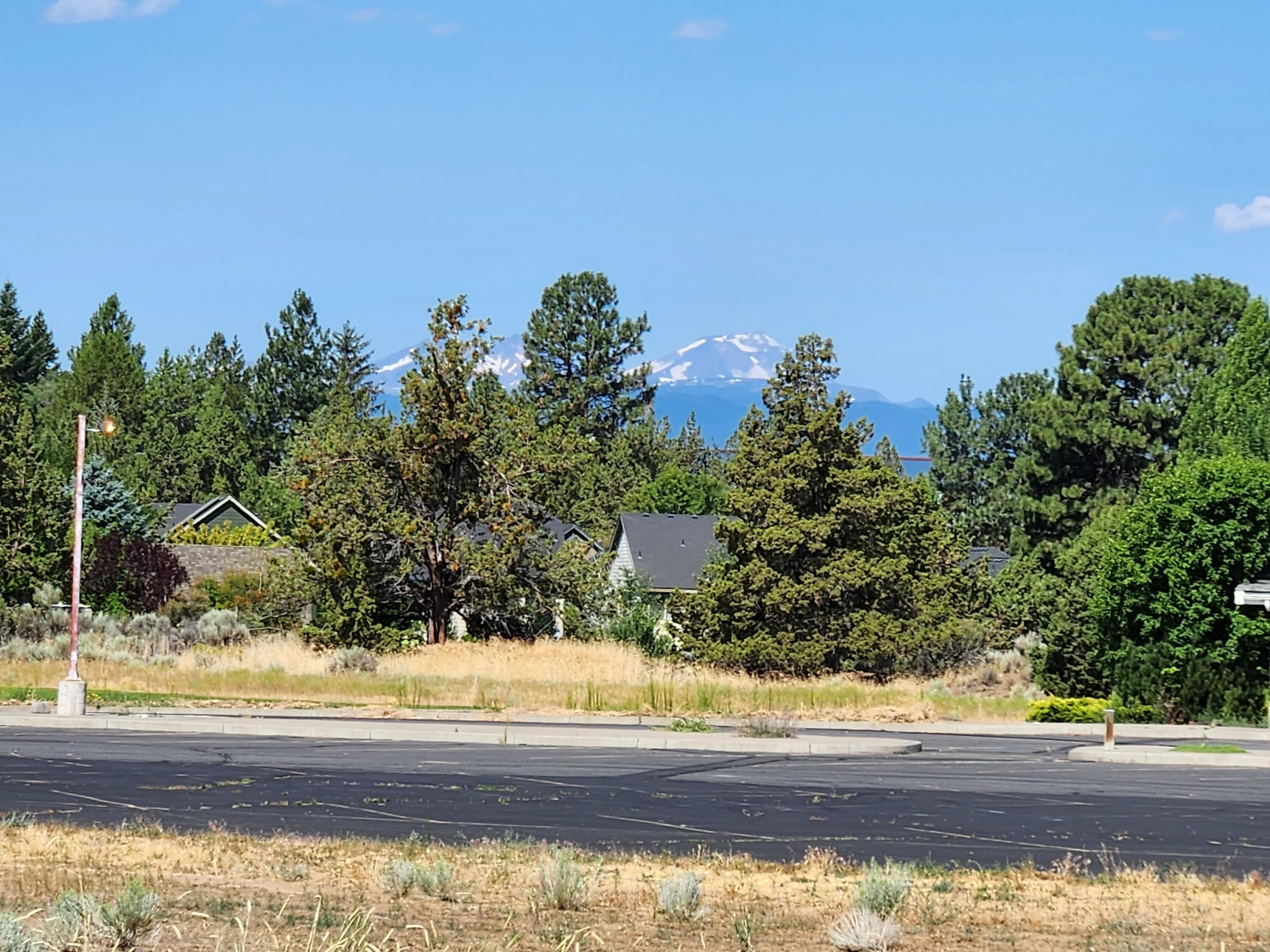 62009 Dantili Road Bend, OR 97701 - Photo 1 of 11 20230720_104005