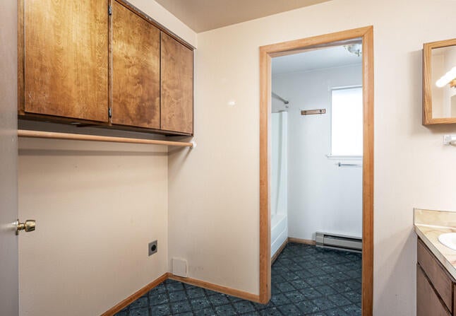 20608 Independence Way Bend, OR 97701 - Photo 20 of 30 Bathroom