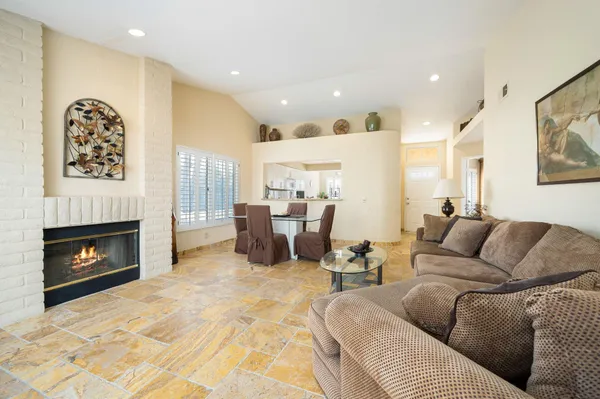 $545,000 | 684 Vista Lago Circle North, Palm Desert, CA 92211