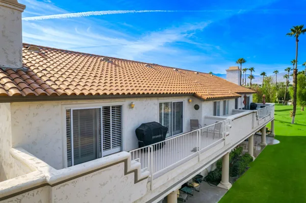 $545,000 | 684 Vista Lago Circle North, Palm Desert, CA 92211