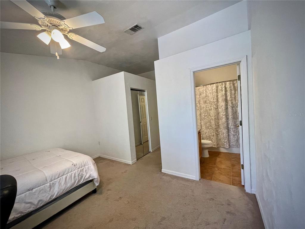 3970 Southwest 20th Avenue, Unit 906 Gainesville, FL 32607 - Photo 11 of 21 Gallery Image 11