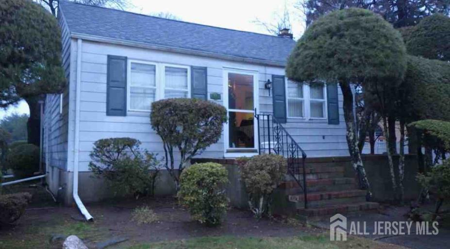 517 Grove Avenue Edison, NJ 08820 - Photo 5 of 5 a front view of a house