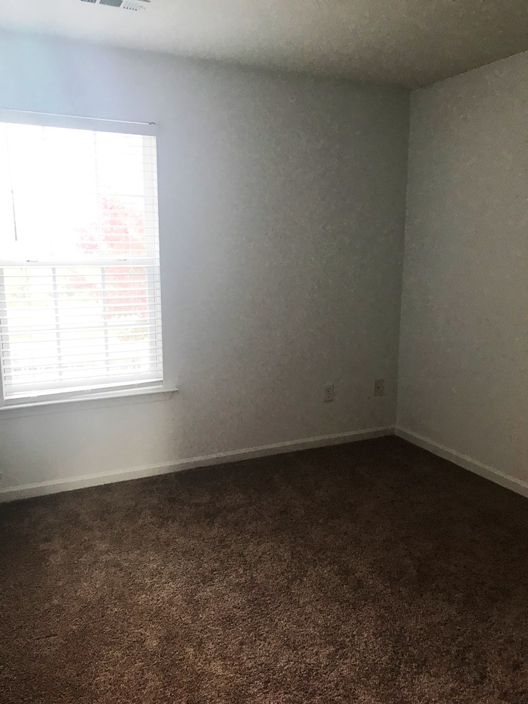 819 Bellview Way Seneca, SC 29678 - Photo 4 of 17