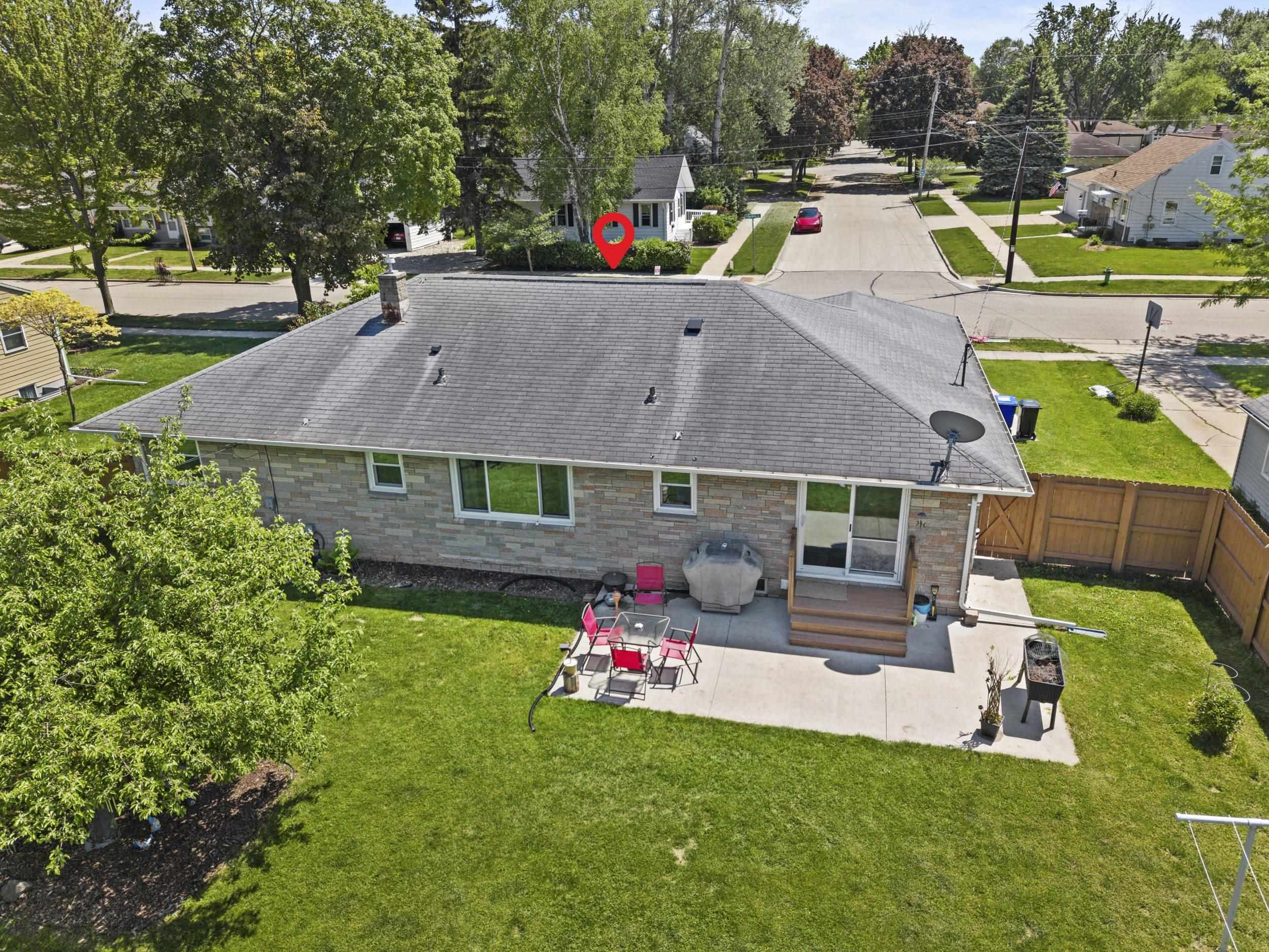 618 East Harding Drive Appleton, WI 54915 - Photo 28 of 33