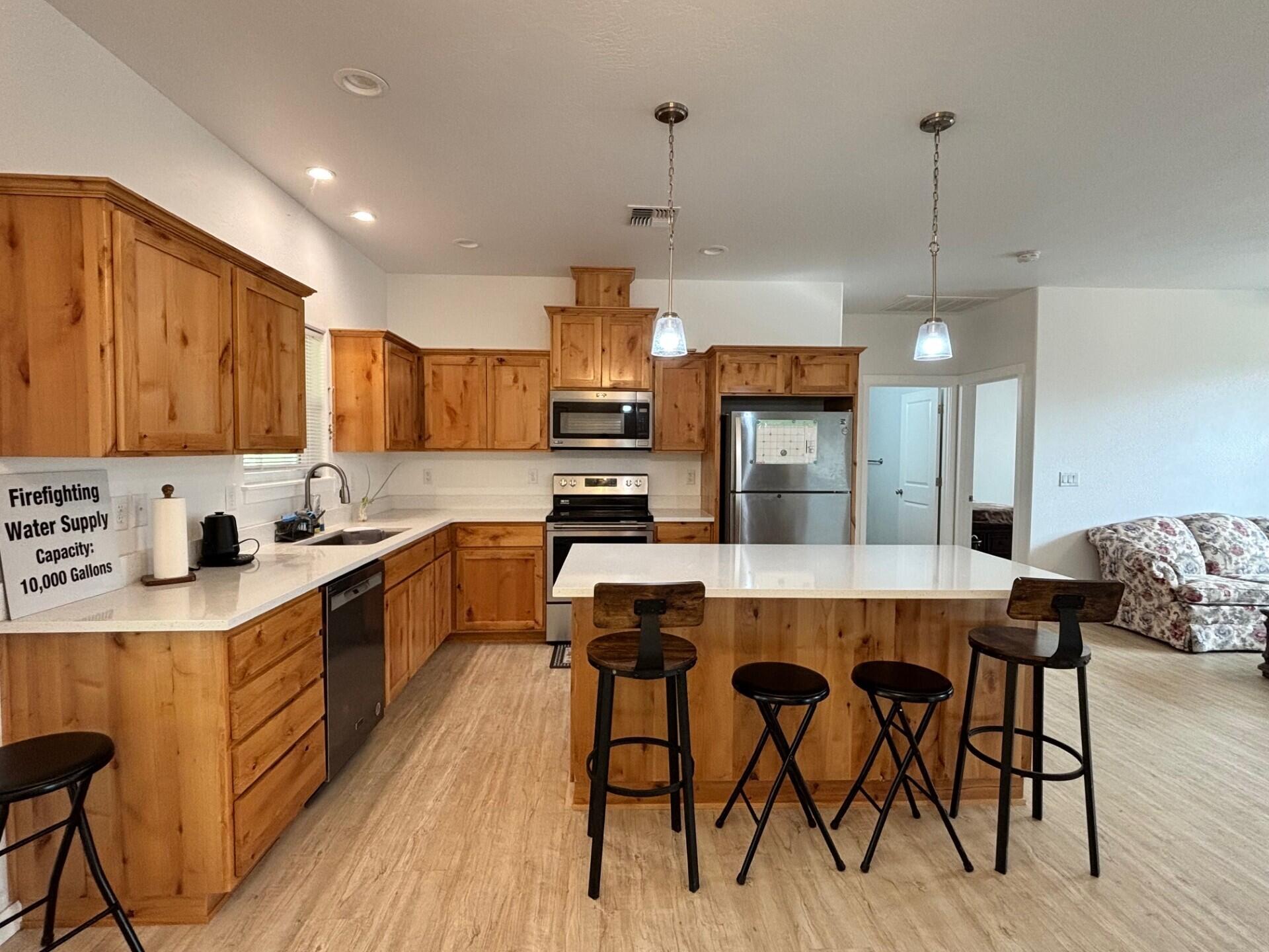 4059 Fern Valley Road Medford, OR 97504 - Photo 5 of 33 Kitchen