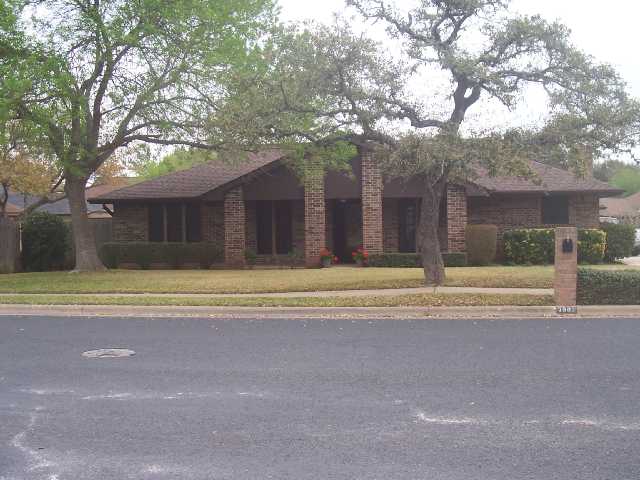 7003 Beckett Road Austin, TX 78749 - Photo 1 of 1 Gallery Image 1