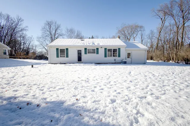 $310,000 | 3080 North Brookfield Road, Brookfield, WI 53045