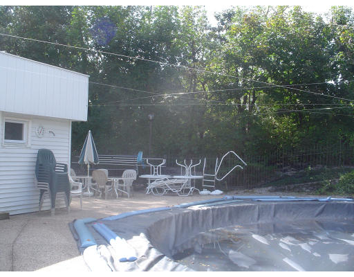 33 Spit Brook Road, Unit A 11 Nashua, NH 03060 - Photo 12 of 12 Gallery Image 12