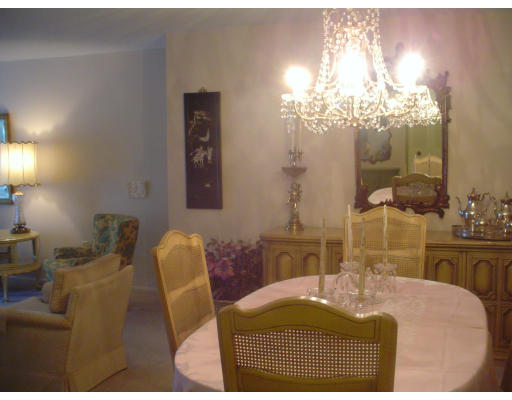 33 Spit Brook Road, Unit A 11 Nashua, NH 03060 - Photo 4 of 12 Gallery Image 4