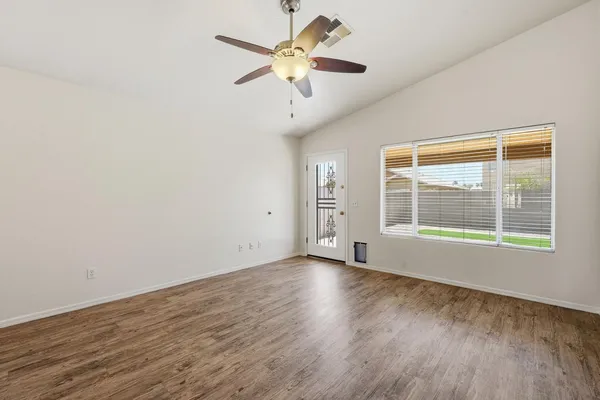 $2,050 | 8621 West Shaw Butte Drive, Peoria, AZ 85345