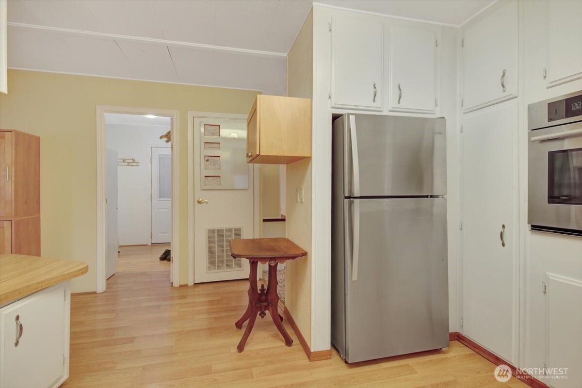 815 124th Street Southwest, Unit 52 Everett, WA 98204 - Photo 14 of 40