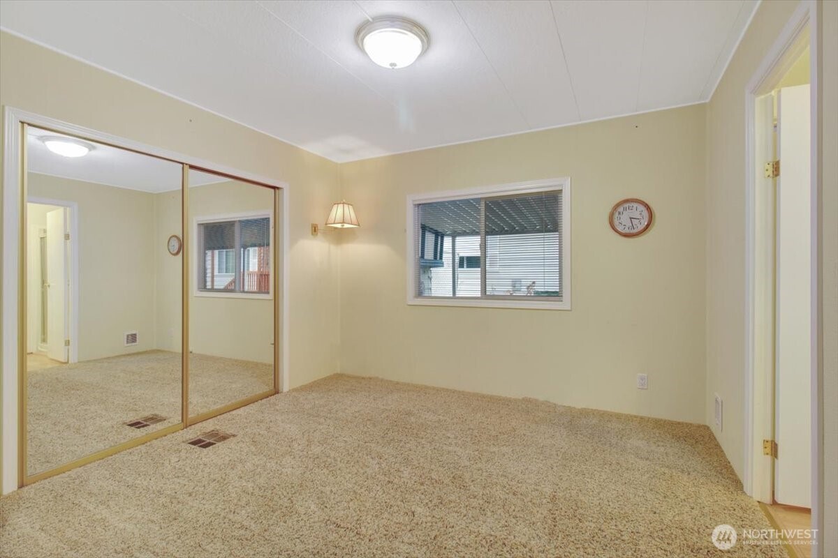 815 124th Street Southwest, Unit 52 Everett, WA 98204 - Photo 23 of 40 a view of an empty room
