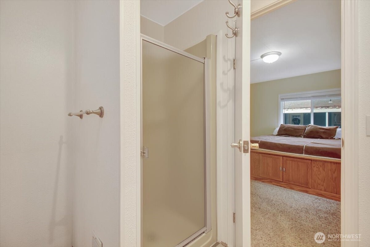 815 124th Street Southwest, Unit 52 Everett, WA 98204 - Photo 23 of 40