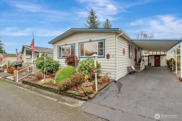 $169,950 | 815 124th Street Southwest, Unit 52, Everett, WA 98204