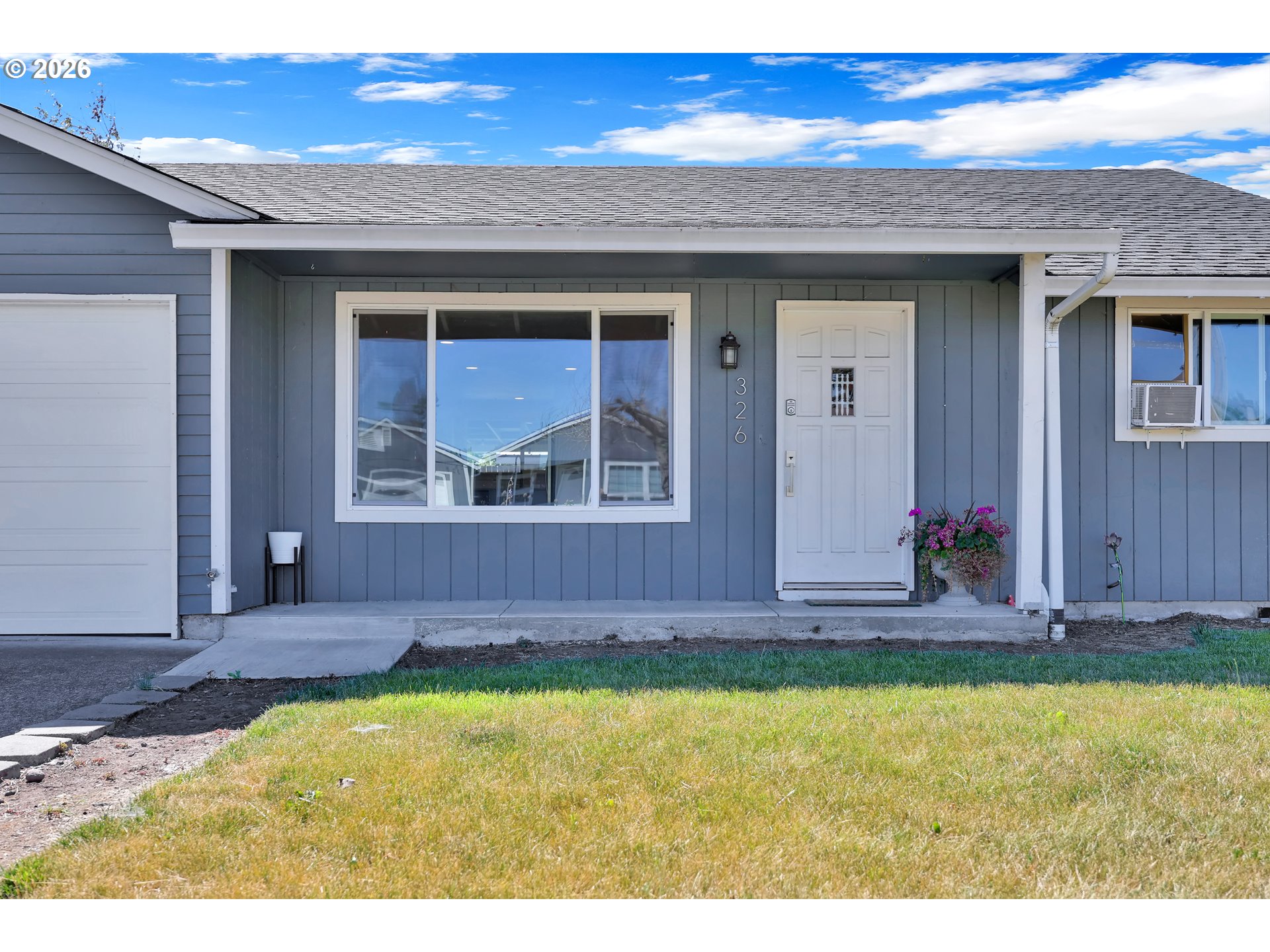 326 North 38th Place Springfield, OR 97478 - Photo 5 of 39