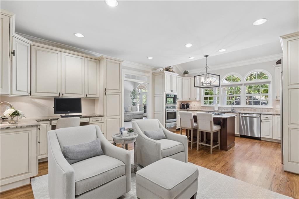 5398 Trowbridge Place Atlanta, GA 30338 - Photo 11 of 49