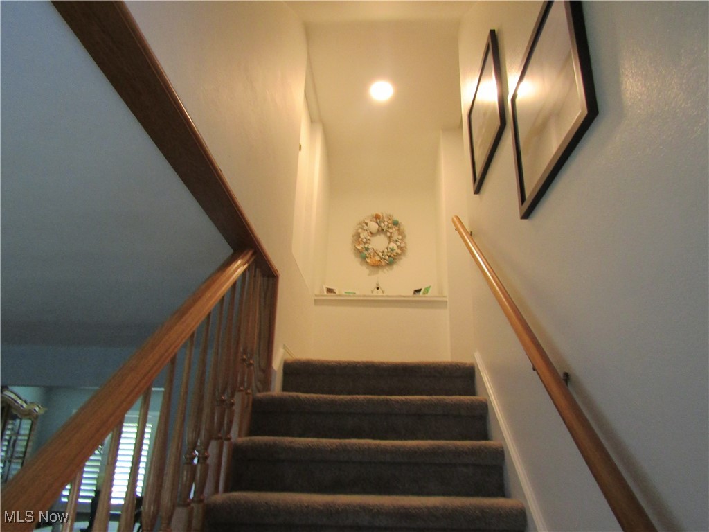 2970 Culler Road Weirton, WV 26062 - Photo 4 of 34 View of stairway