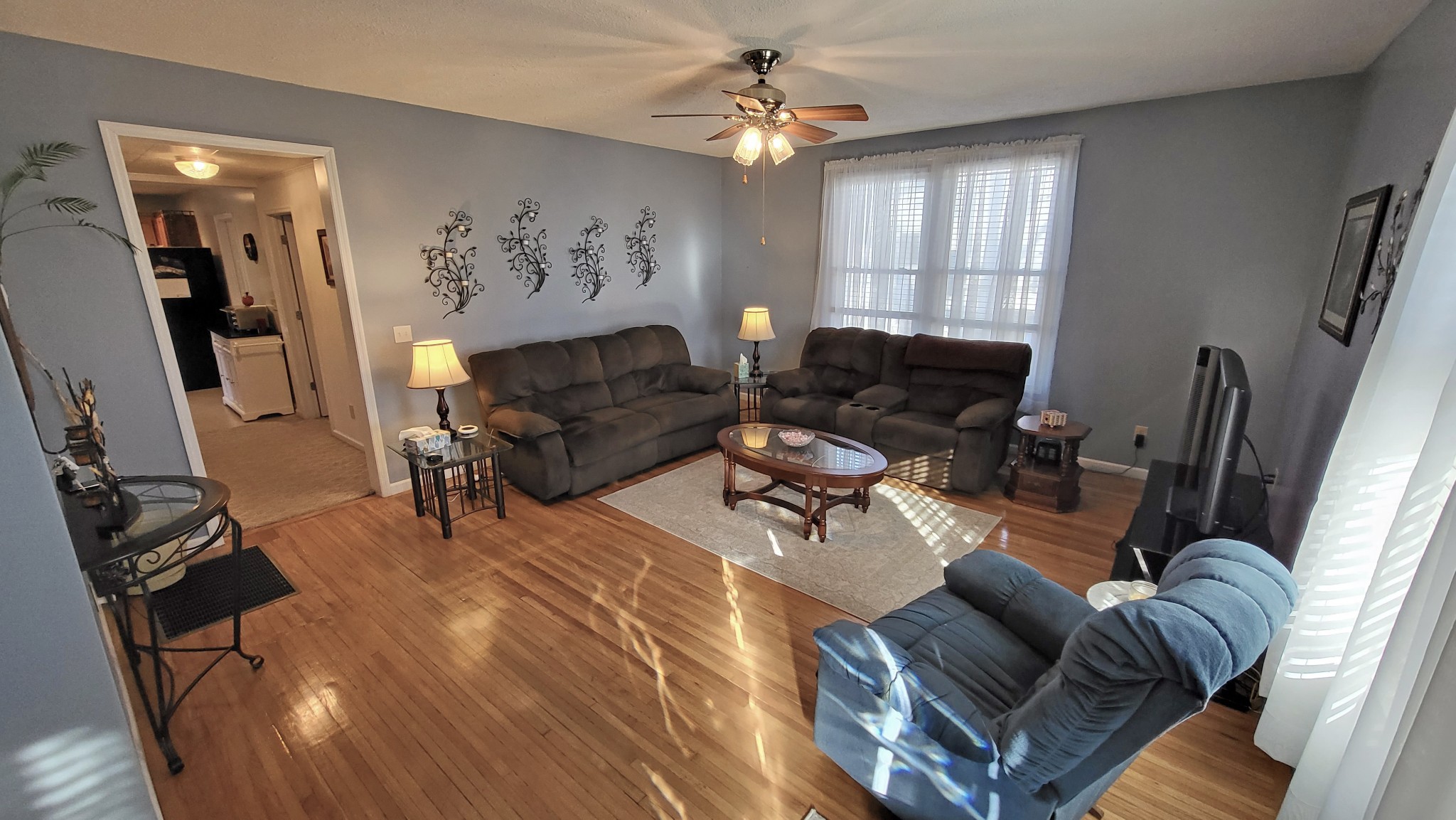 411 Rhum Drive Columbia, TN 38401 - Photo 3 of 11 Gallery Image 3