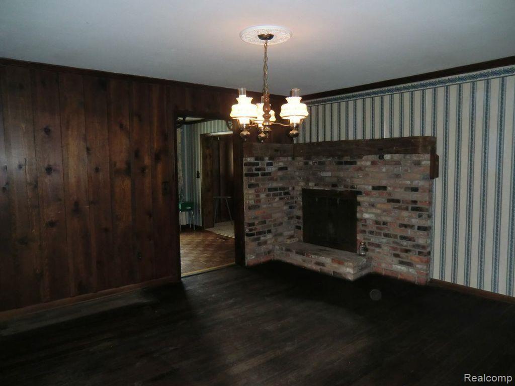 8414 Kendall Road Columbus, MI 48063 - Photo 10 of 16 SgKahoUyqF-CjubtEwFjG4NoKae1TUkBOx7QEVDvy7M.jpg