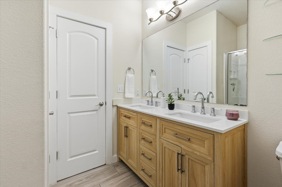 13420 Lyndhurst Street, Unit 807 Austin, TX 78717 - Photo 19 of 33