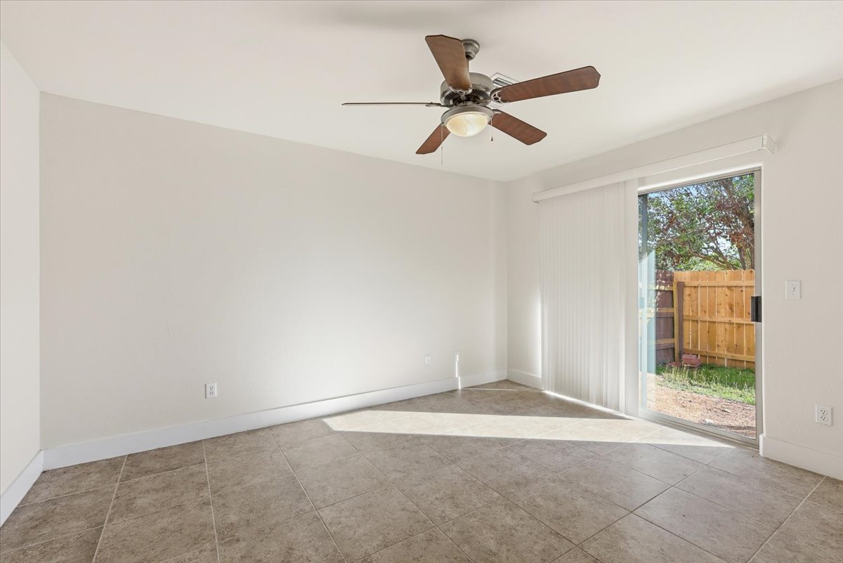 13420 Lyndhurst Street, Unit 807 Austin, TX 78729 - Photo 24 of 31