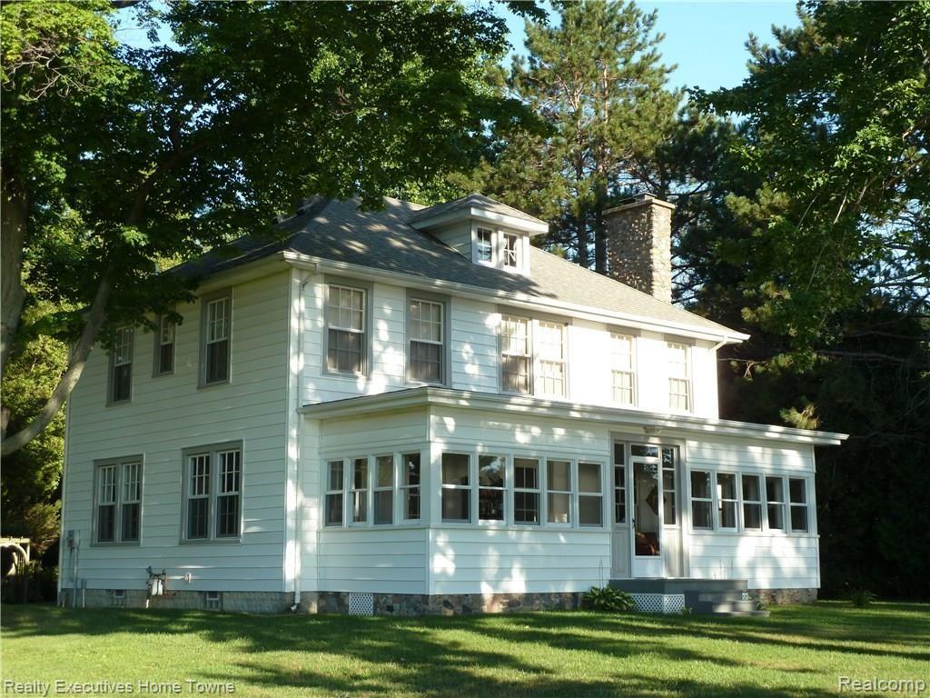 4655 Lakeshore Road Lexington, MI 48450 - Photo 5 of 40