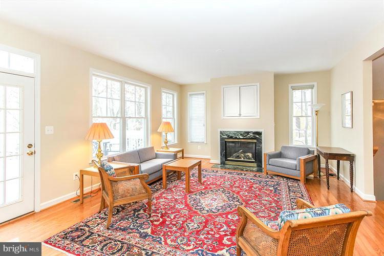 2500 Brenton Point Drive Reston, VA 20191 - Photo 11 of 30 Family Room