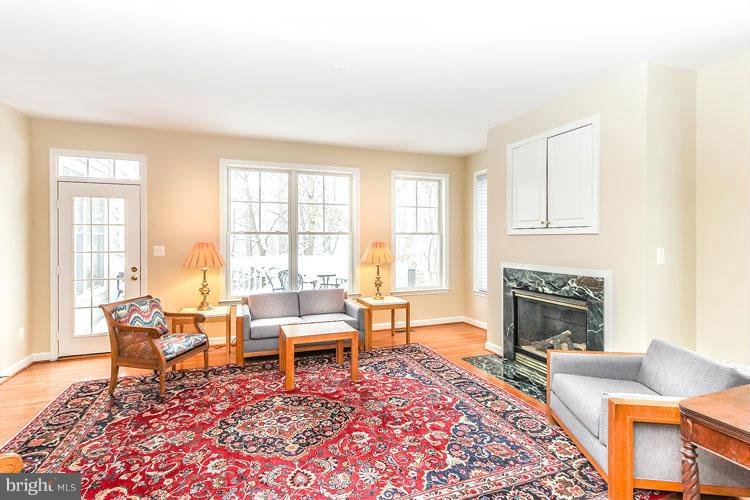 2500 Brenton Point Drive Reston, VA 20191 - Photo 8 of 30 Family Room