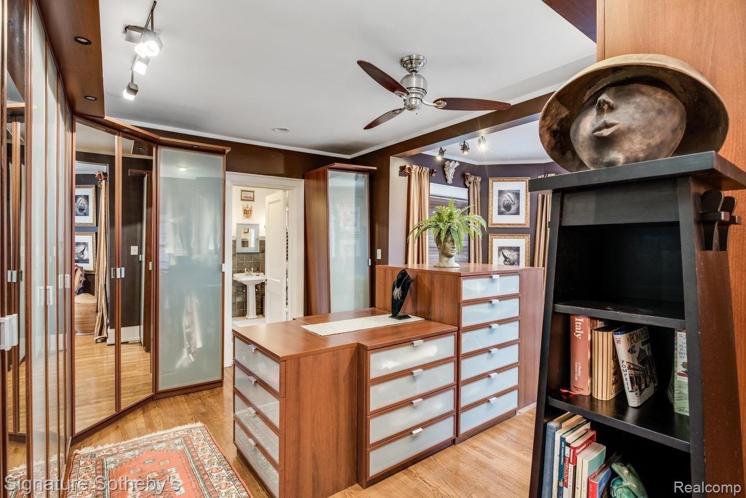 1022 Bishop Road Grosse Pointe, MI 48230 - Photo 29 of 88 1022 Bishop Rd Grosse Pointe-large-027-035-1022 Bishop Rd Grosse Pointe-1499x1000-72dpi.jpg