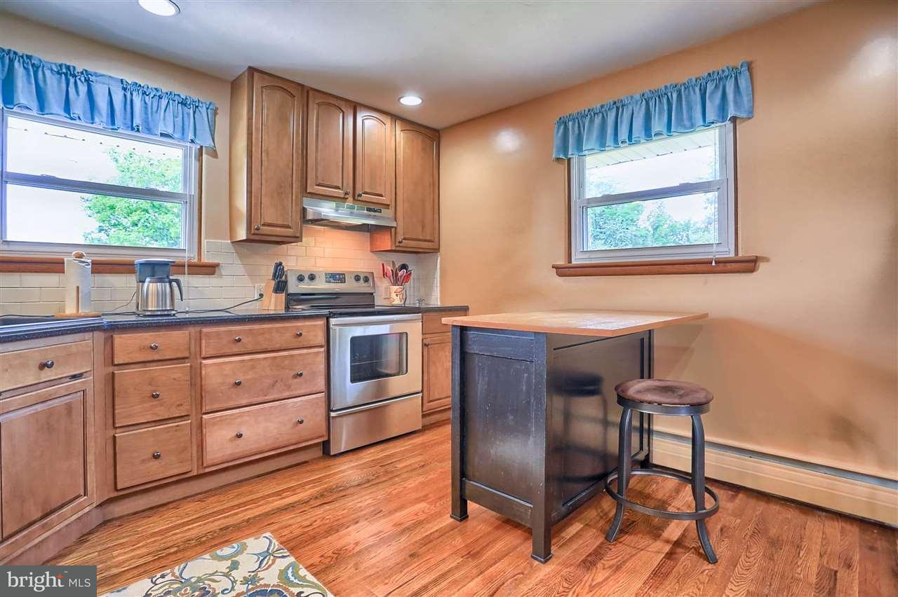 392 Cameron Road Etters, PA 17319 - Photo 17 of 36 Gallery Image 17
