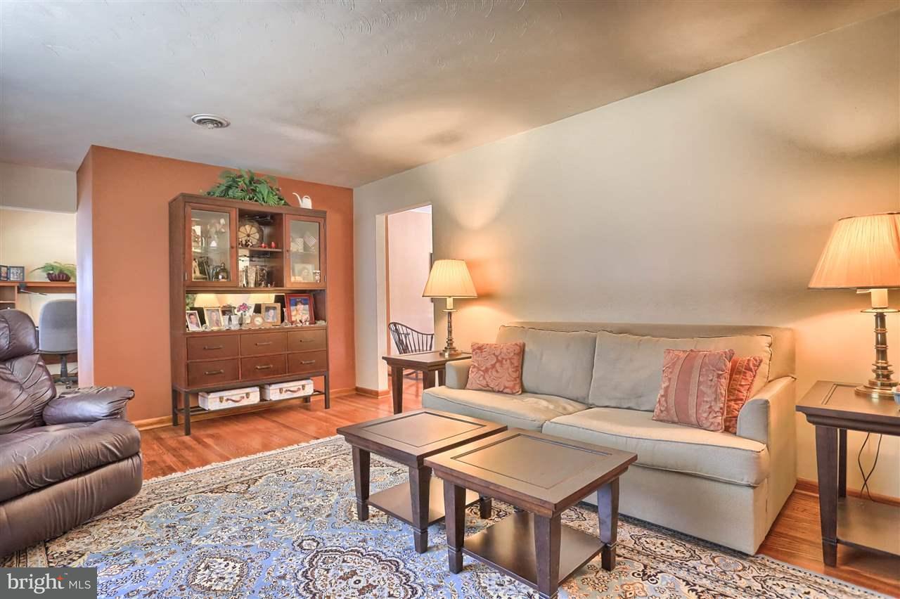 392 Cameron Road Etters, PA 17319 - Photo 8 of 36 Gallery Image 8