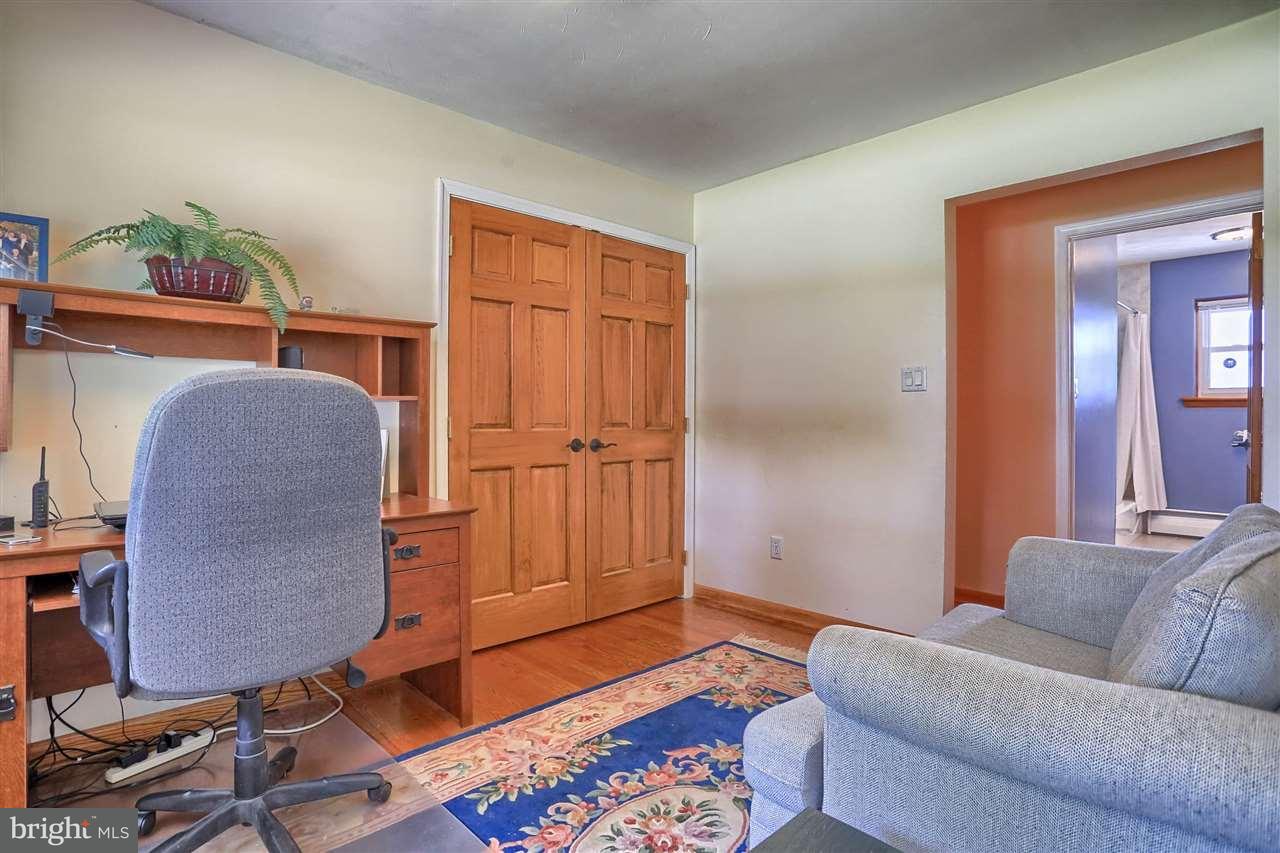 392 Cameron Road Etters, PA 17319 - Photo 9 of 36 Gallery Image 9
