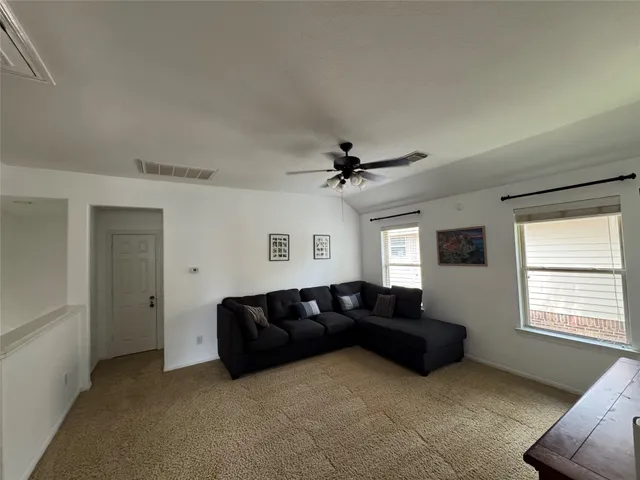 $3,950 | 14 Pleasant Point Place, Spring, TX 77389