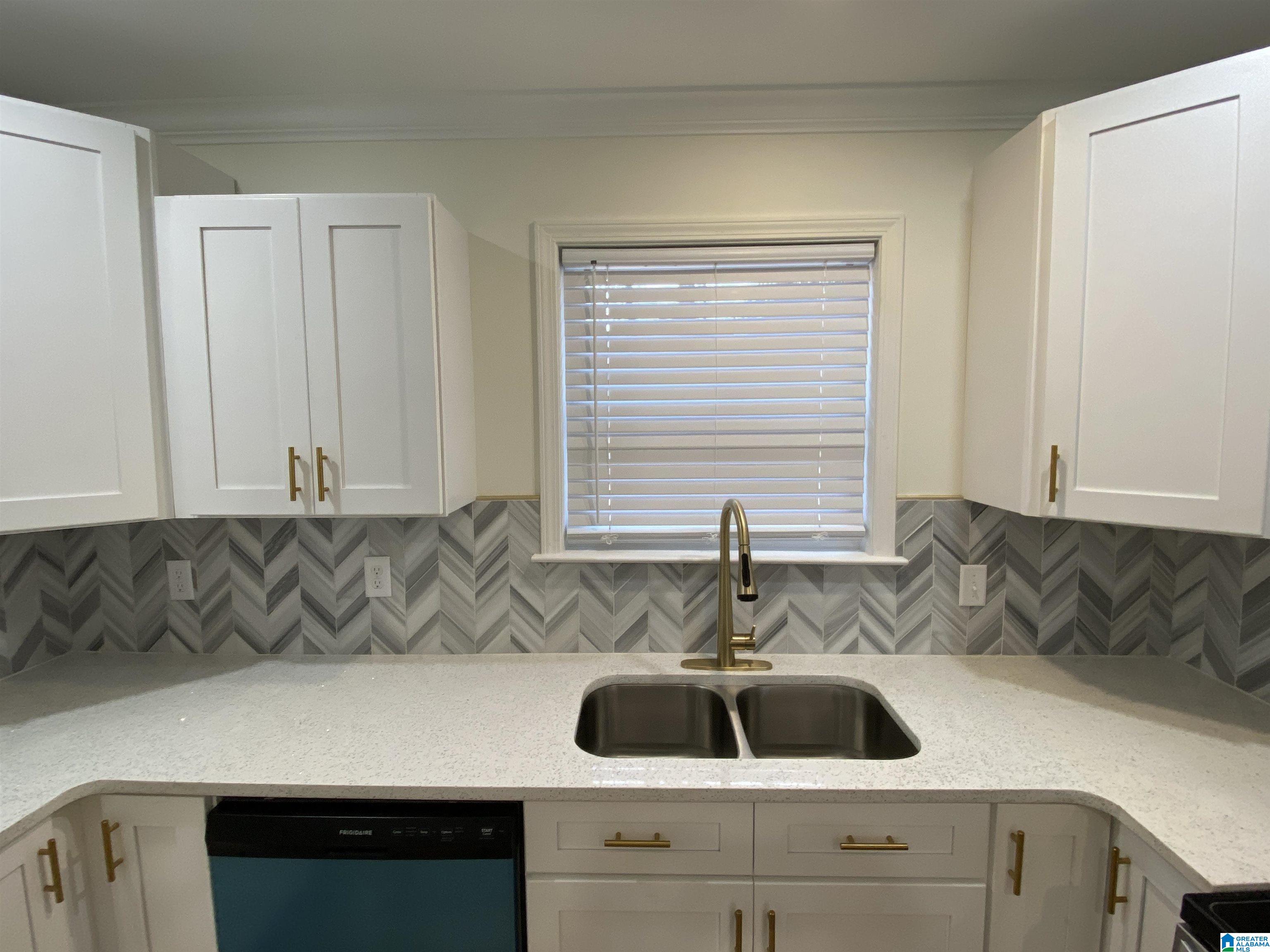 416 Wedgeworth Road Birmingham, AL 35215 - Photo 15 of 27