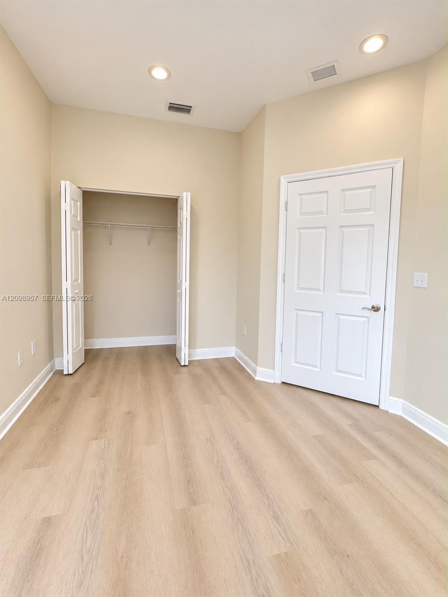 3200 Stirling Road, Unit F6 Hollywood, FL 33021 - Photo 17 of 21 Gallery Image 17