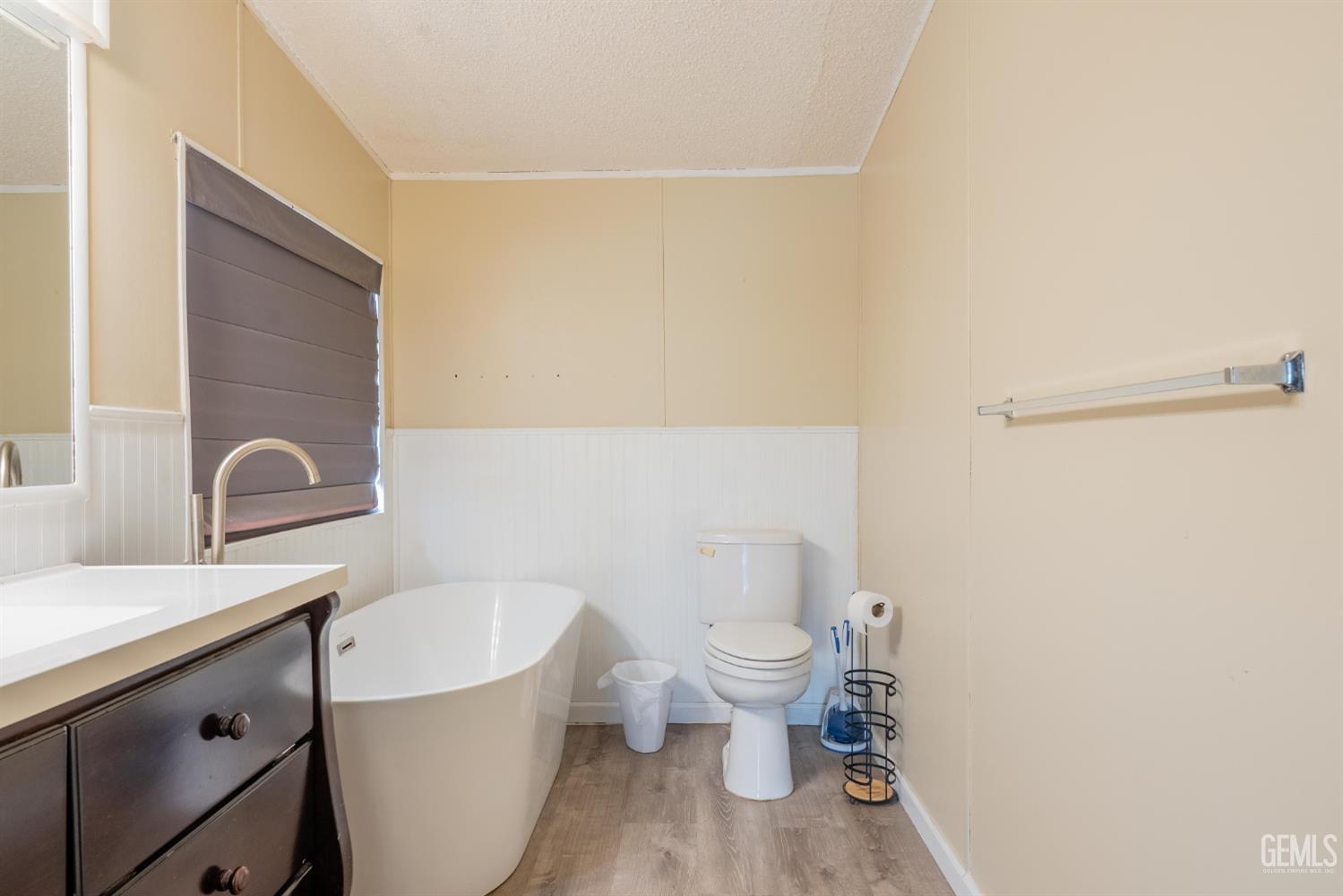 Undisclosed Address Tehachapi, CA 93561 - Photo 26 of 33 Gallery Image 26
