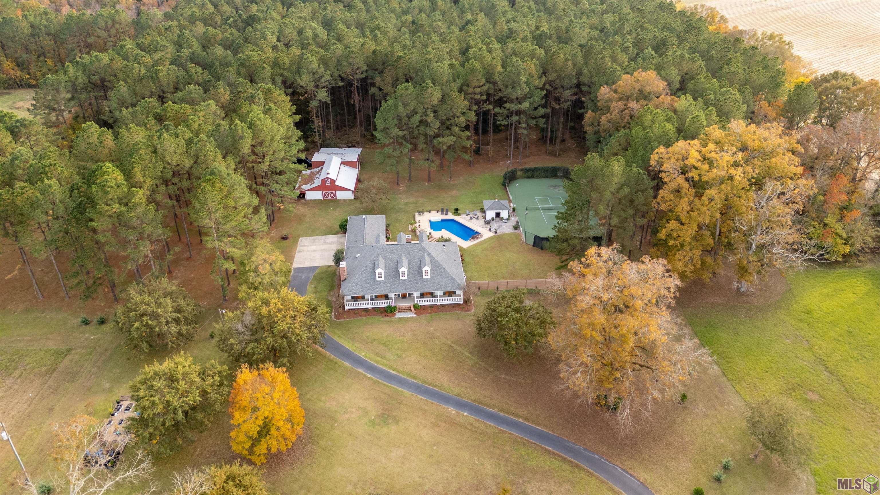 979 Thompson Road Slaughter, LA 70777 - Photo 2 of 60