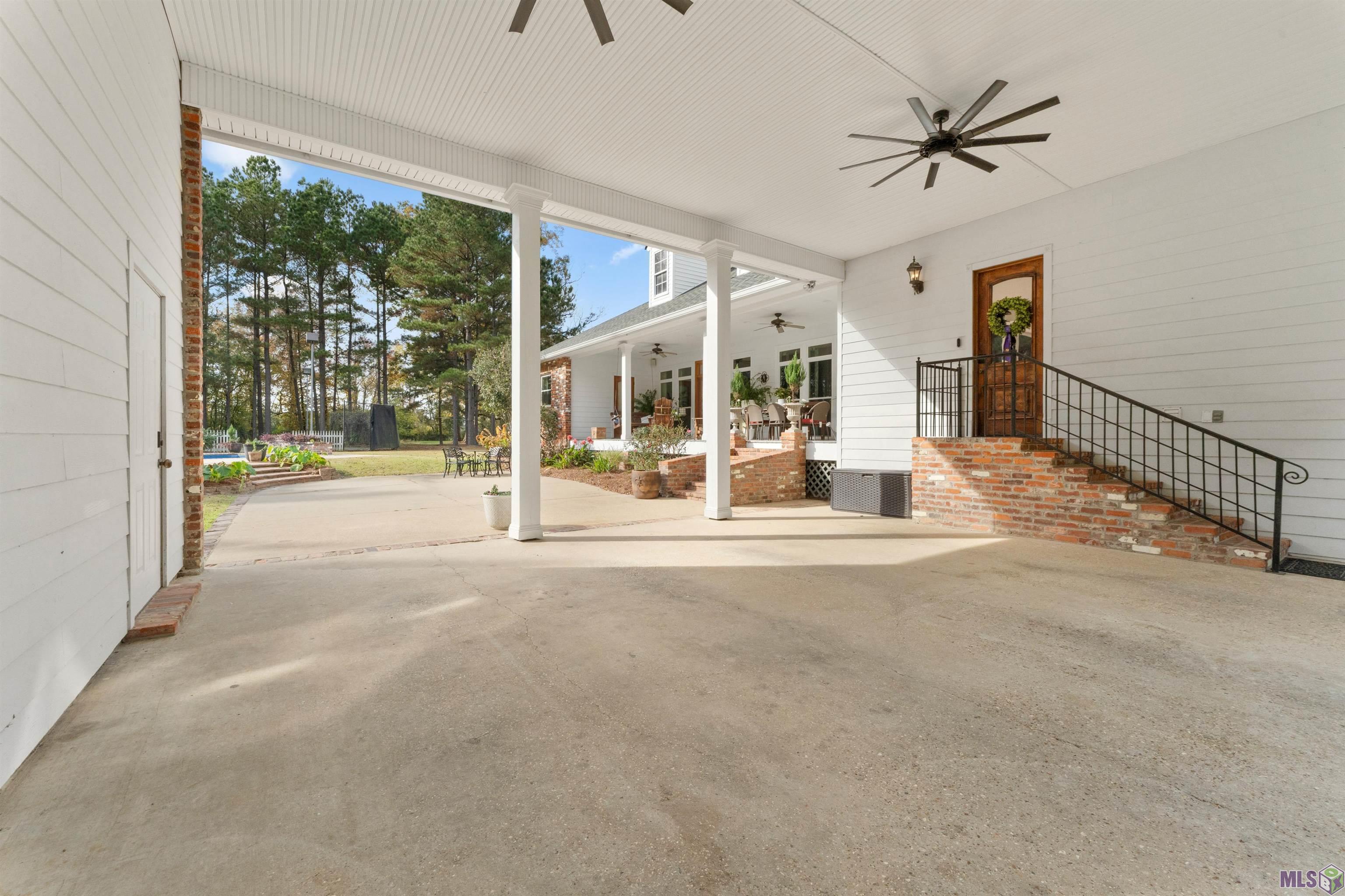 979 Thompson Road Slaughter, LA 70777 - Photo 10 of 60