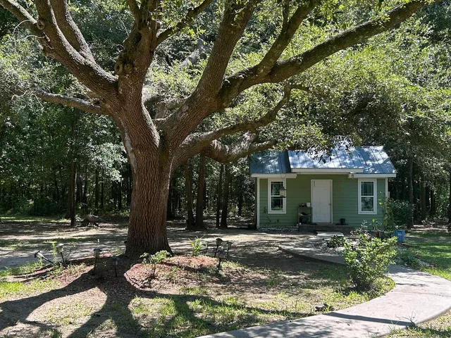 $2,900,000 | 7078 Savannah Highway, Ravenel, SC 29470