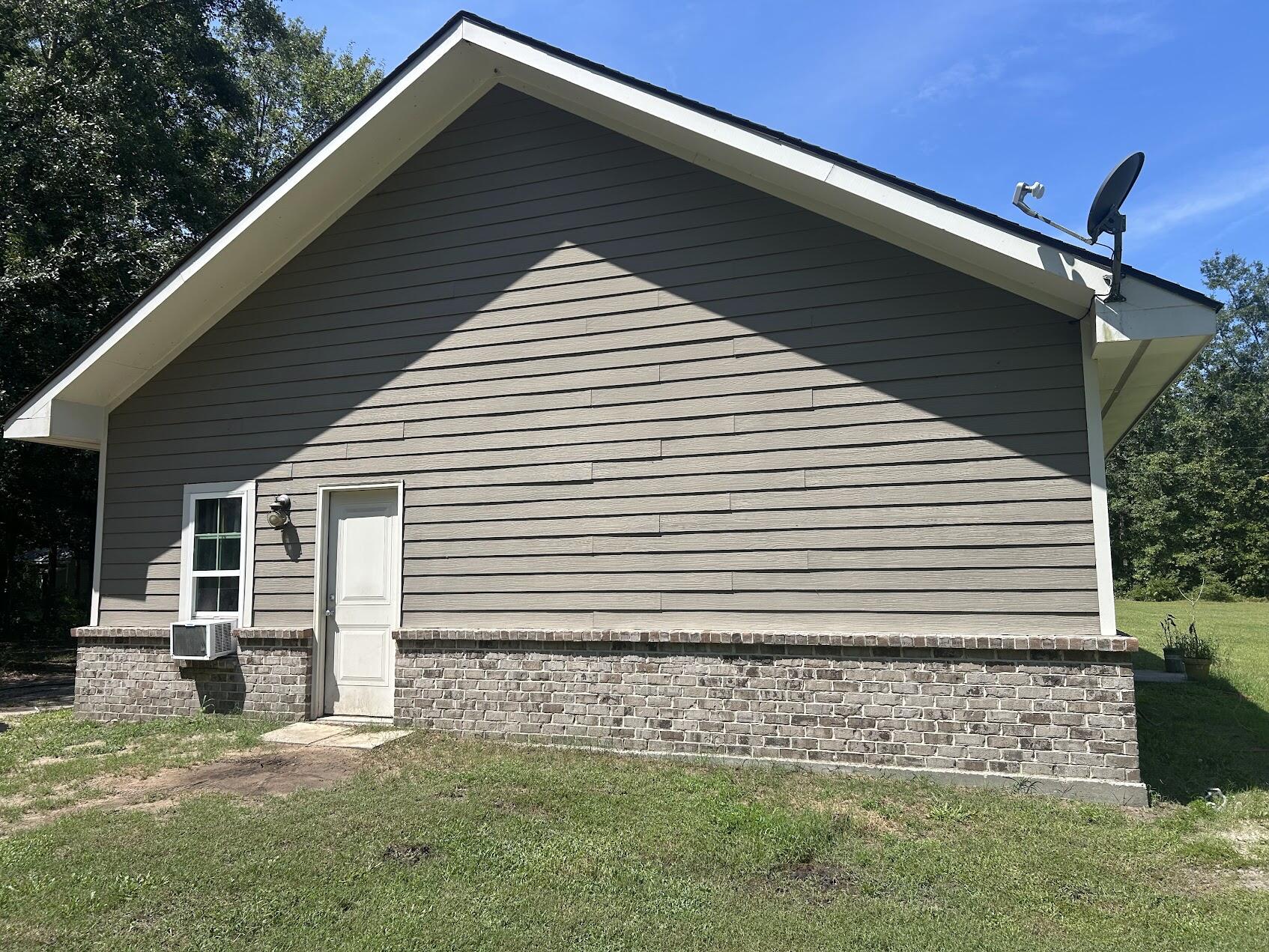 7078 Savannah Highway Ravenel, SC 29470 - Photo 7 of 13 IMG_3514