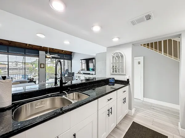 $3,350 | 11313 Northwest 15th Street, Pembroke Pines, FL 33026