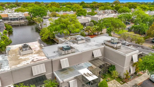 $3,350 | 11313 Northwest 15th Street, Pembroke Pines, FL 33026